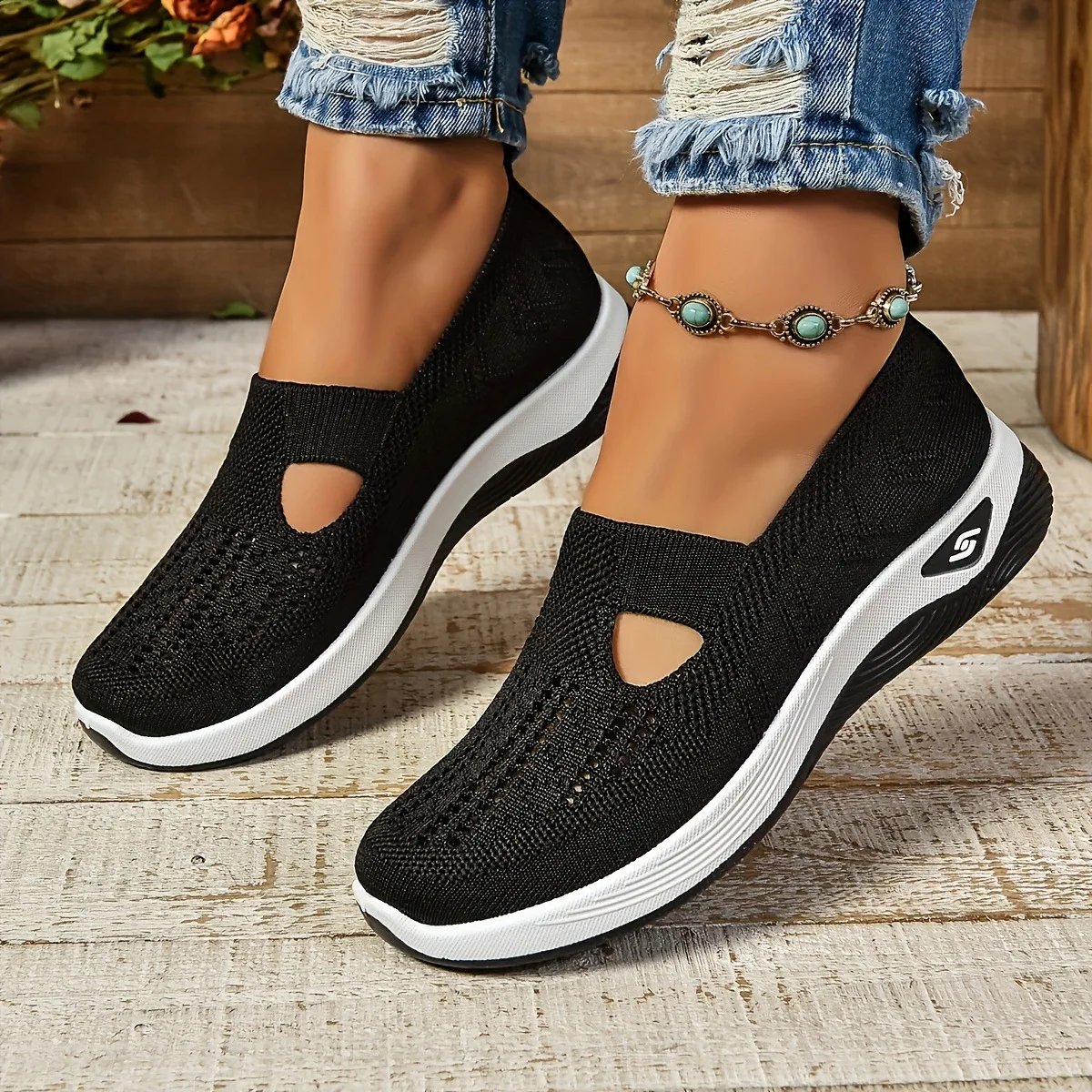 Victoria's Vogue Women's Sneakers Breathable Casual Shoes Summer Soft Sole Orthopedic Shoes Lightweight Slip on Walking Shoe Non Slip Flat Shoes