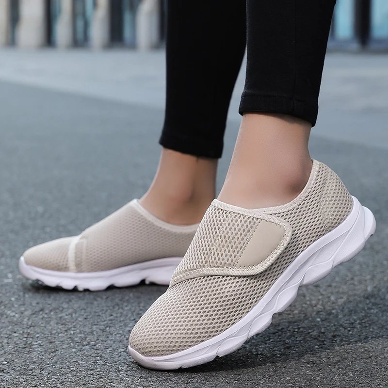 Victoria'S Vogue New Casual Orthopedics Wide Feet Swollen Shoes Thumb Eversion Adjusting Soft Comfortable Diabetic Shoe Walking Shoes