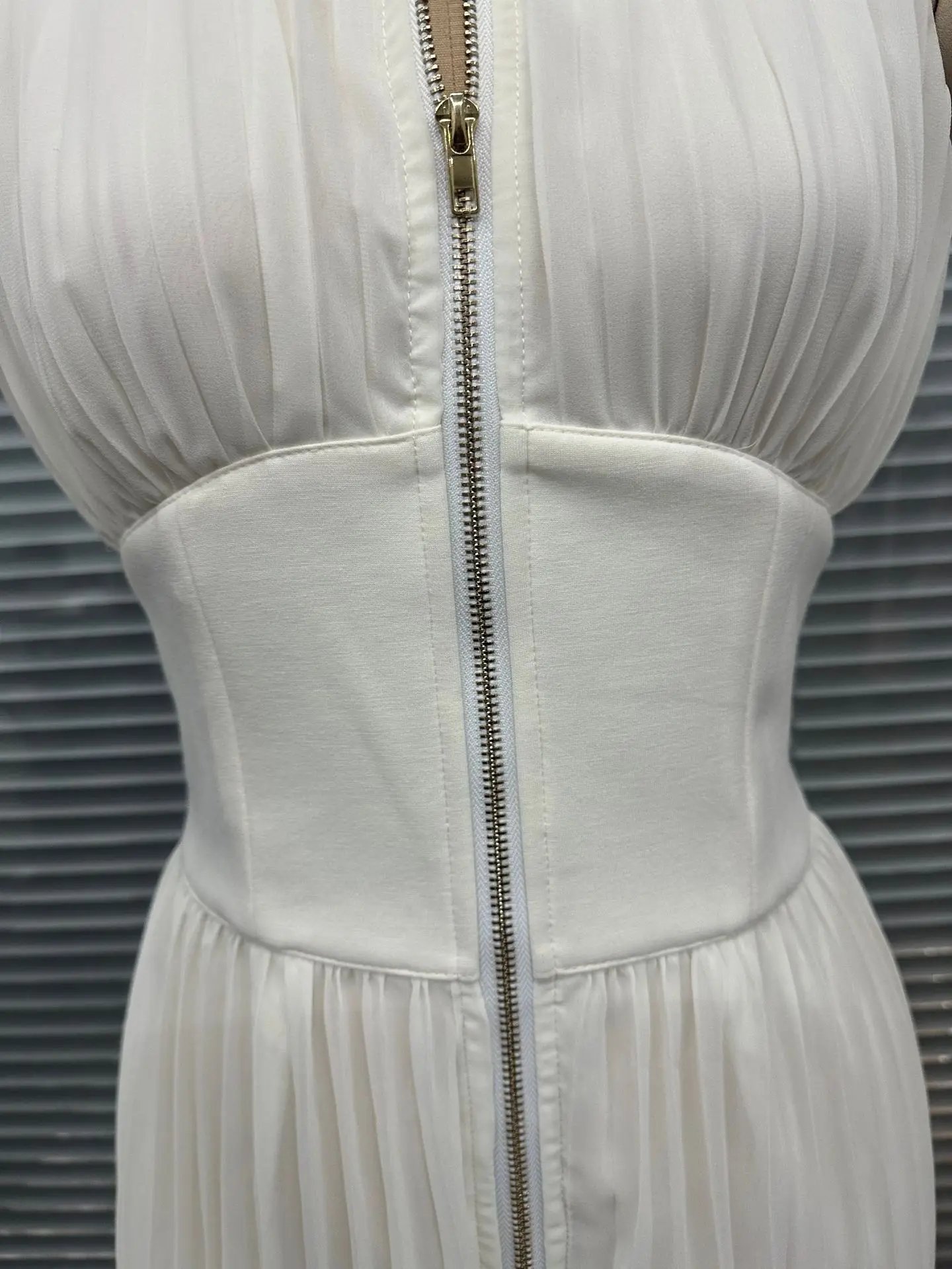 Victoria'S Vogue Sexy Deep V Neck Hollow Zip Jumpsuit Women's Spring Solid High Waist Wide Leg Romper Summer Sleeveless Pleated Vacation Overalls
