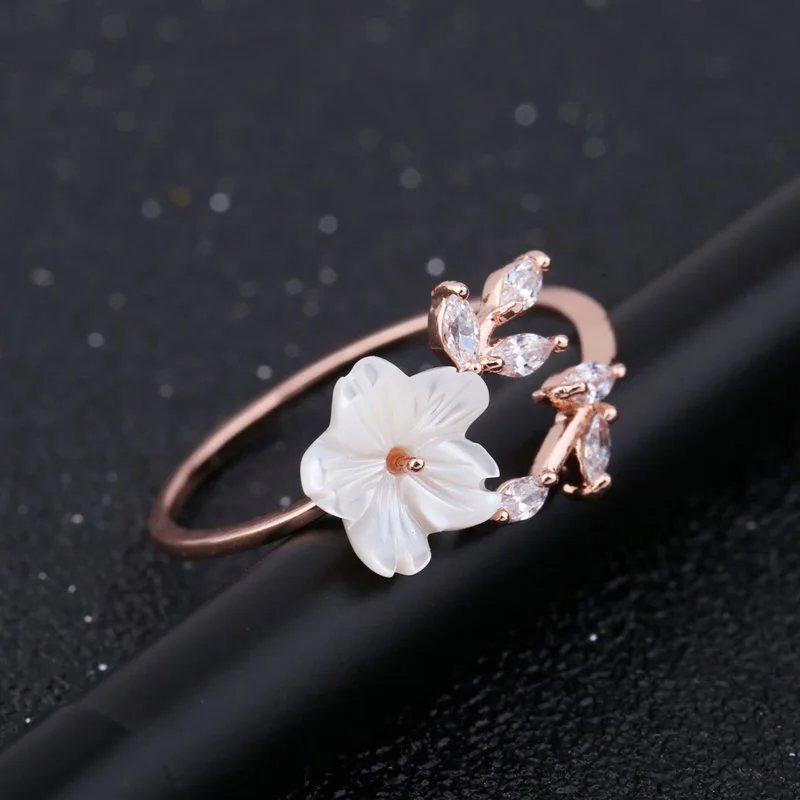Victoria'S Vogue Cute Zircon Crystal Leaf Shell Flower Ring for Women Ladies Rose Gold color Romantic Shell Jewelry open Rings Size adjustable
