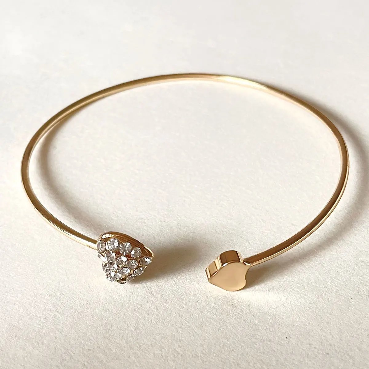 Victoria'S Vogue Women's Cute Elegant Heart and Bowknot Cuff Bracelet Bangles Crystal Charming Accessory Rotatable Fine Wrist Jewelry