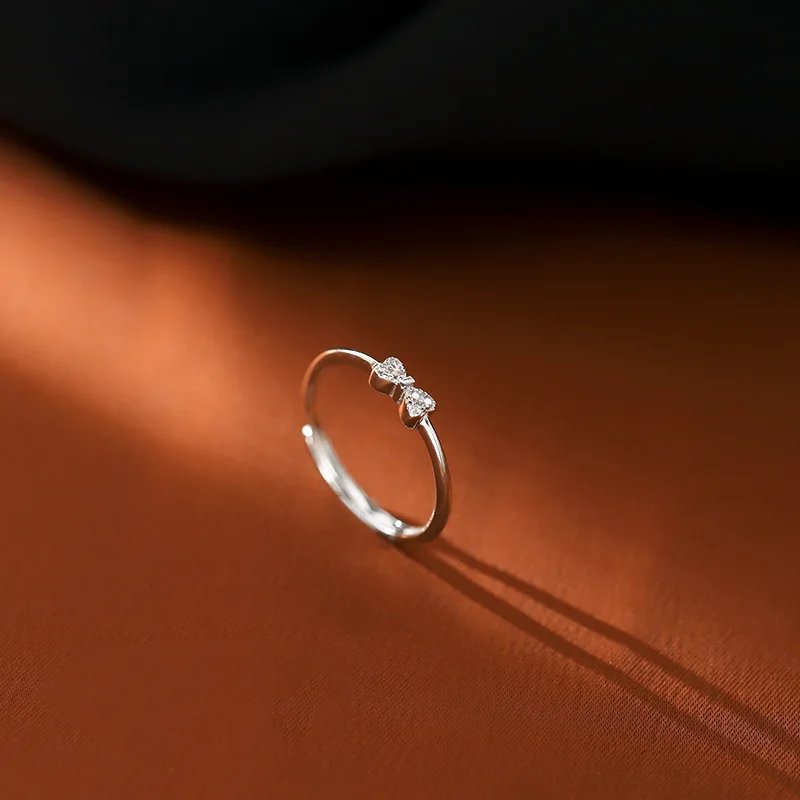 Victoria's Vogue Mini Delicate 925 Sterling Silver Adjustable Inlaid Tiny Zircon Bowknot Ring for Woman Sweet Temperament Jewelry Accessory Gifts