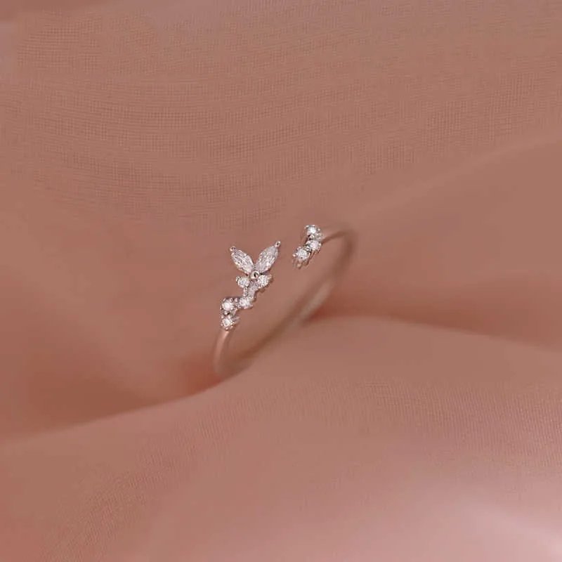 Victoria'S Vogue Exquisite Shiny 925 Sterling Silver Opening Adjustable Irregular Butterfly Wing Zircon Ring for Woman Personalized Jewelry Gifts