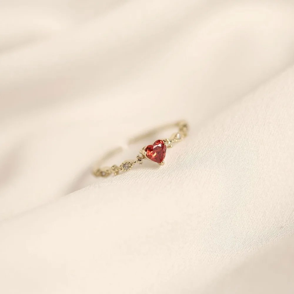 Victoria'S Vogue Luxury Red Heart Crystal Opening Rings for Women Temperament Stainless Steel Zircon Wedding Bride Finger Jewelry Accessory Gift