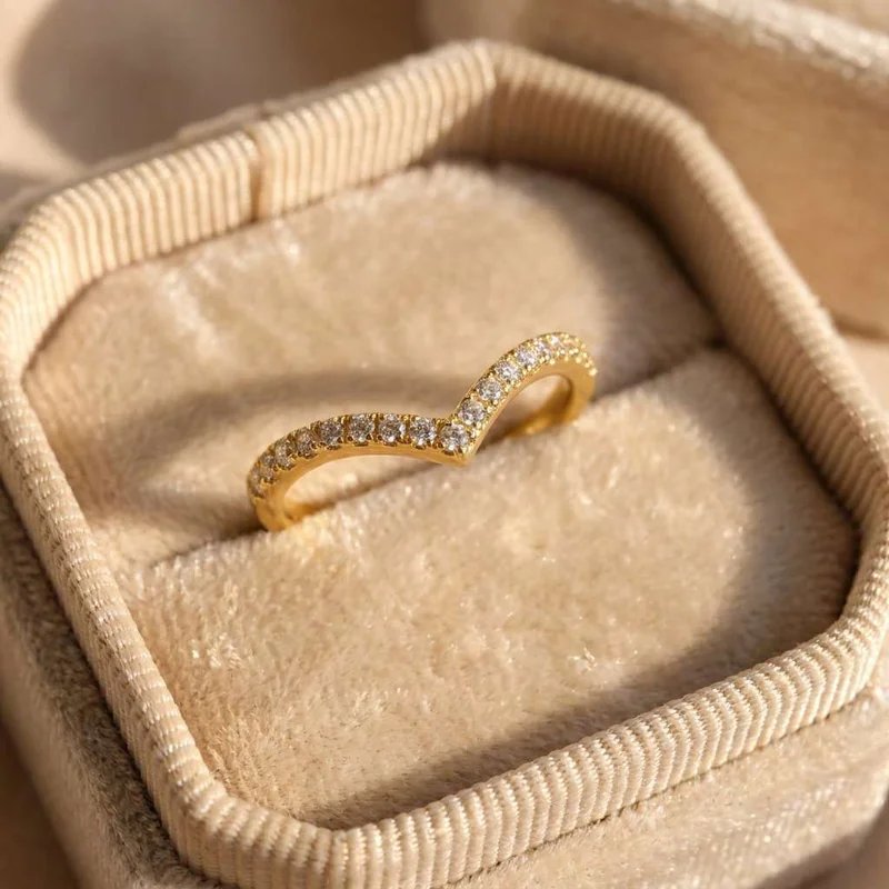 Victoria's Vogue 925 Sterling Silver Fashion V-Shaped Zircon Exquisite Ring for Women Engagement Wedding Party Anniversary Gift Fine Jewelry