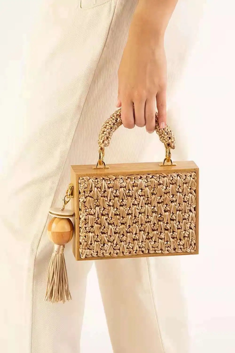 Victoria's Vogue 2023 Summer Beach Bamboo Tassel Straw Woven Bag Cross-body Single Shoulder Beach Handag Rattan Rope Square Chain Strap Box Victoria's Vogue 2023 Summer Beach Bamboo Tassel Straw Woven Bag Cross-body Single Shoulder Beach Handag Rattan Rope Square Chain Strap Box