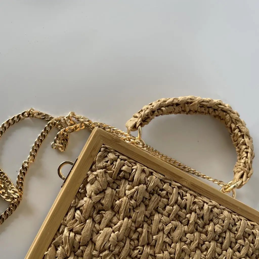 Victoria's Vogue 2023 Summer Beach Bamboo Tassel Straw Woven Bag Cross-body Single Shoulder Beach Handag Rattan Rope Square Chain Strap Box Victoria's Vogue 2023 Summer Beach Bamboo Tassel Straw Woven Bag Cross-body Single Shoulder Beach Handag Rattan Rope Square Chain Strap Box
