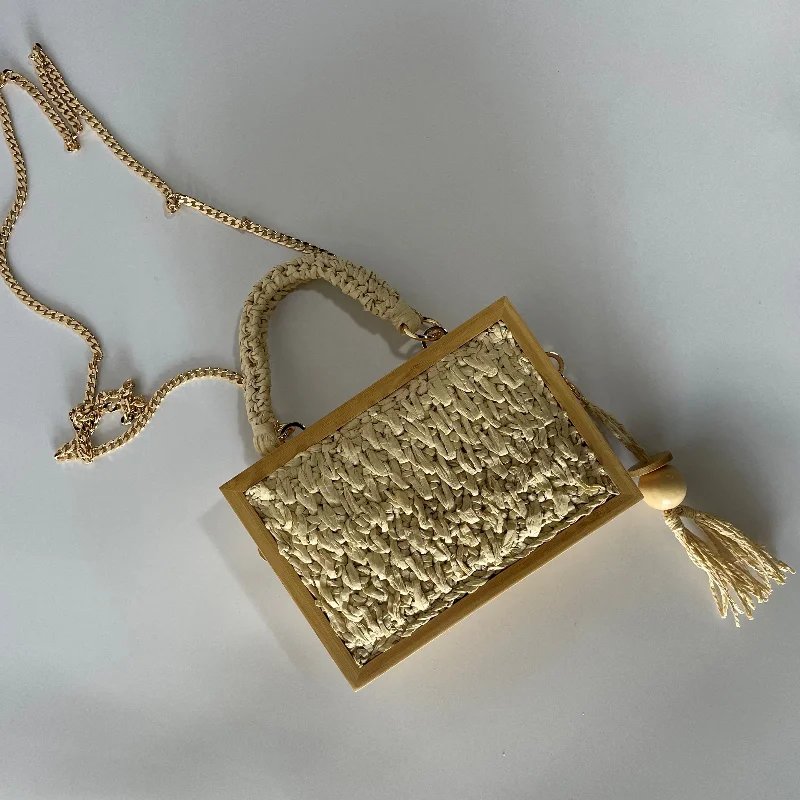 Victoria's Vogue 2023 Summer Beach Bamboo Tassel Straw Woven Bag Cross-body Single Shoulder Beach Handag Rattan Rope Square Chain Strap Box Victoria's Vogue 2023 Summer Beach Bamboo Tassel Straw Woven Bag Cross-body Single Shoulder Beach Handag Rattan Rope Square Chain Strap Box