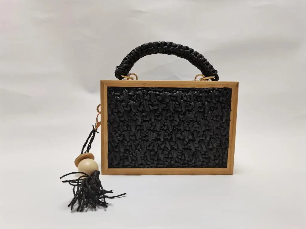 Victoria's Vogue 2023 Summer Beach Bamboo Tassel Straw Woven Bag Cross-body Single Shoulder Beach Handag Rattan Rope Square Chain Strap Box