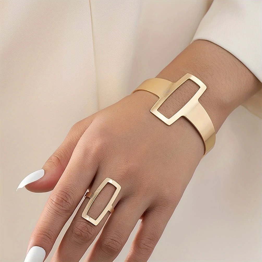 Victoria's Vogue 2pcs New Fashion Simple Design Geometric Open Bracelet Ring Set, Women's Personalized Trend Holiday Party Accessories Gifts