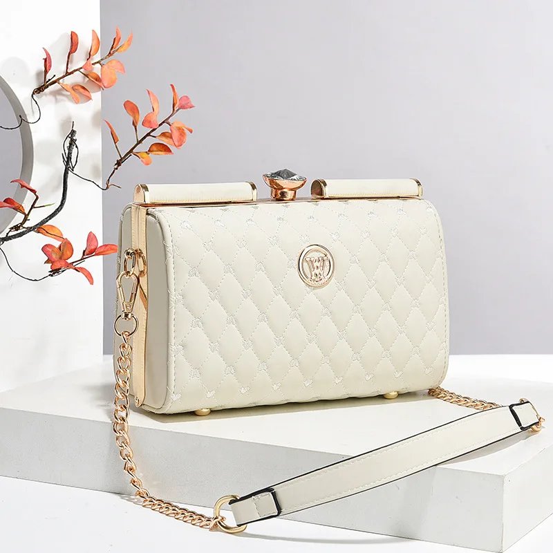 Victoria'S Vogue New Women Handbags Fashion Embossed Craftsmanship Portable Shoulder Bag Top-handle Diamond Ladies Bag Wedding Party Bags Women