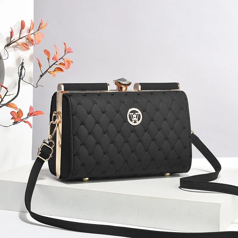 Victoria'S Vogue New Women Handbags Fashion Embossed Craftsmanship Portable Shoulder Bag Top-handle Diamond Ladies Bag Wedding Party Bags Women