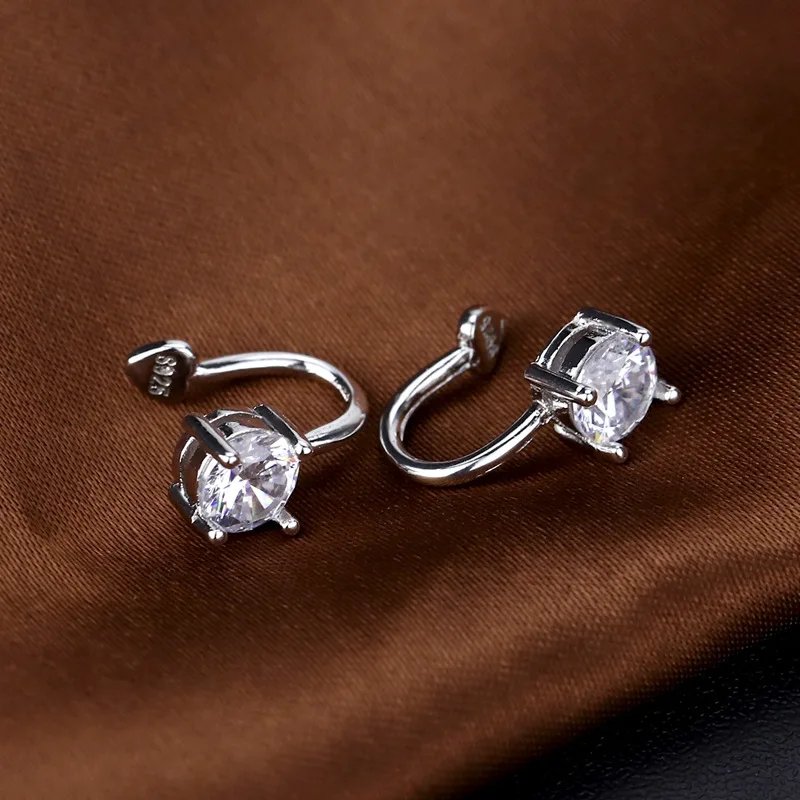Victoria's Vogue Small Cubic Zirconia Earring Clip Simple Earring Cuff Without Pierce Fine Ear Jewelry For Lady Girls Victoria's Vogue Small Cubic Zirconia Earring Clip Simple Earring Cuff Without Pierce Fine Ear Jewelry For Lady Girls