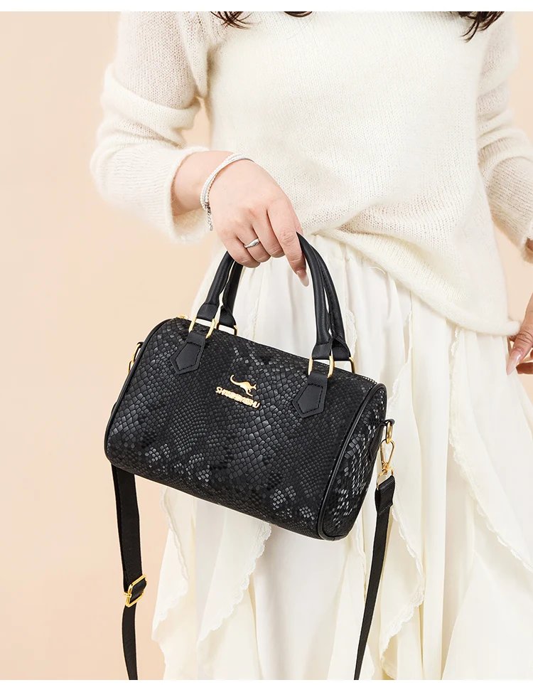 Victoria's Vogue Luxury Serpentine Handbag Women Winter New PU Leather Shoulder Bag Brands Design Handle Bag Lady Victoria's Vogue Luxury Serpentine Handbag Women Winter New PU Leather Shoulder Bag Brands Design Handle Bag Lady