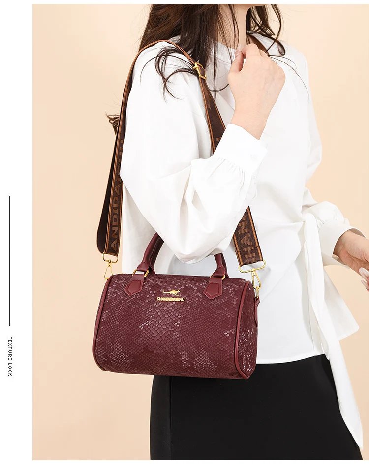 Victoria's Vogue Luxury Serpentine Handbag Women Winter New PU Leather Shoulder Bag Brands Design Handle Bag Lady Victoria's Vogue Luxury Serpentine Handbag Women Winter New PU Leather Shoulder Bag Brands Design Handle Bag Lady