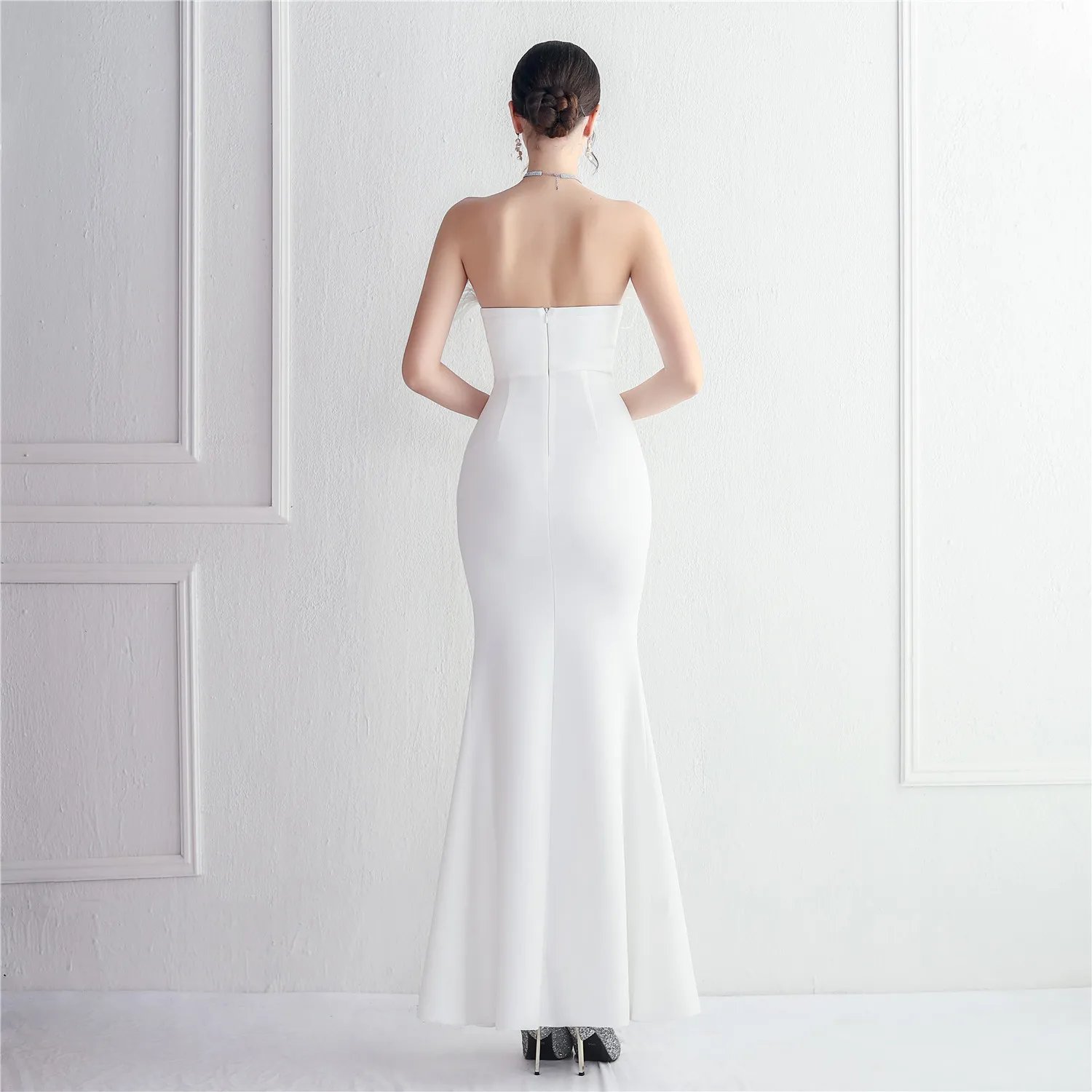 Victoria's Vogue 2023 Off Shoulder Feather Long Sexy Slit Satin Dress Floor Length Green Color Evening Party Maxi Celebrity Dress