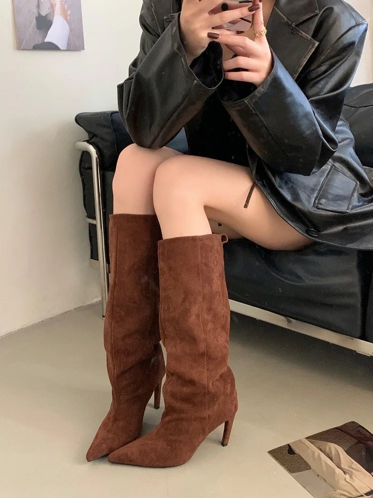 Victoria's Vogue Winter Street Style Pointed Toe Knee-High Women Boots Thin Heels Shoes Female Punk Vintage Long Booties Zapatos De Muje Victoria's Vogue Winter Street Style Pointed Toe Knee-High Women Boots Thin Heels Shoes Female Punk Vintage Long Booties Zapatos De Muje