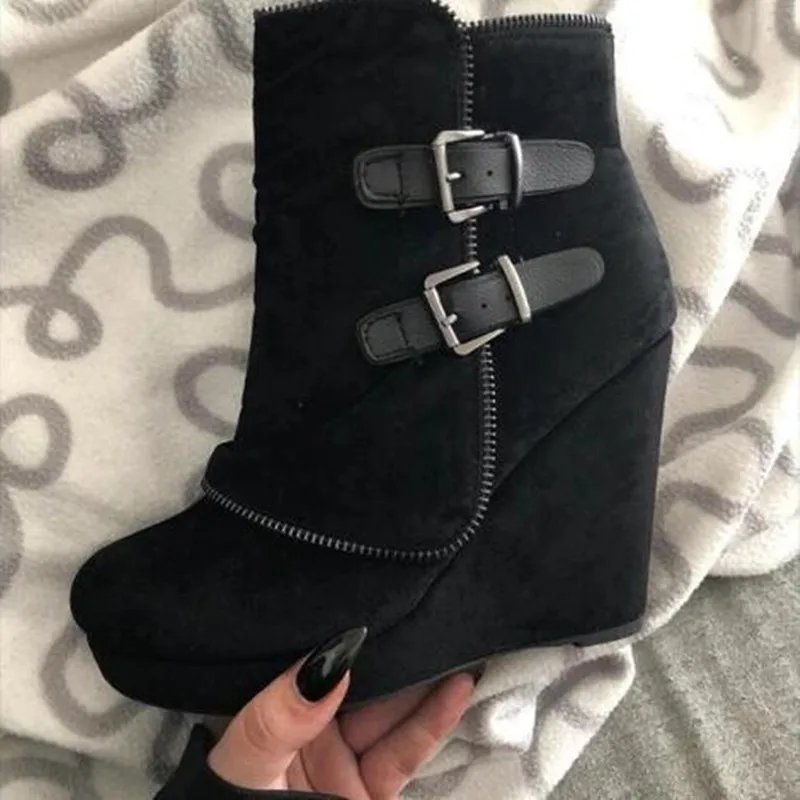 Victoria's Vogue 2025 New Women's Boots Zip Womens High Heels Suede Fashion Wedge Heels Durable Retro Women Ankle Boots Round Head Bottes Femmes Victoria's Vogue 2025 New Women's Boots Zip Womens High Heels Suede Fashion Wedge Heels Durable Retro Women Ankle Boots Round Head Bottes Femmes